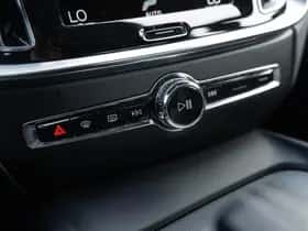 Volvo S60 thumbnail 35