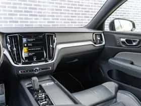 Volvo S60 thumbnail 40