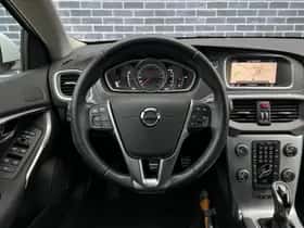 Volvo V40 thumbnail 3