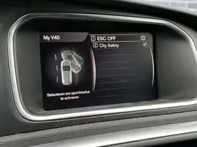 Volvo V40 thumbnail 23