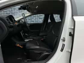 Volvo V40 thumbnail 6