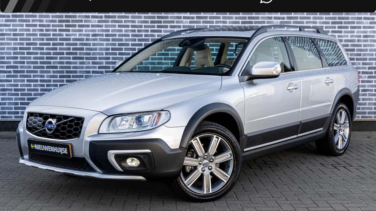 Volvo XC70 — foto 1