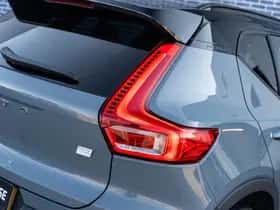 Volvo XC40 thumbnail 17