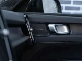 Volvo XC40 thumbnail 25