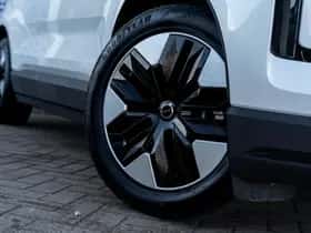 Volvo EX30 thumbnail 4