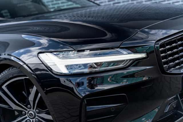 Volvo V60 (2022) thumbnail 5