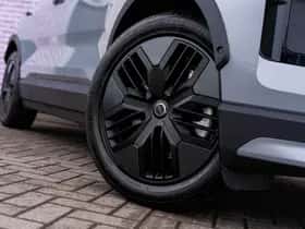 Volvo EX30 thumbnail 4