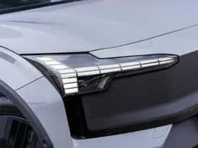 Volvo EX30 thumbnail 6