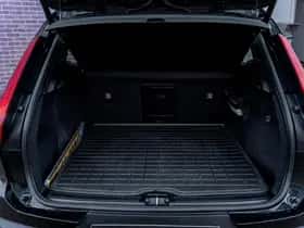 Volvo XC40 thumbnail 12