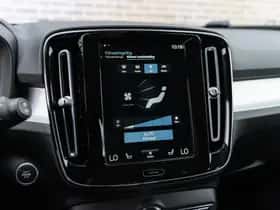 Volvo XC40 thumbnail 26