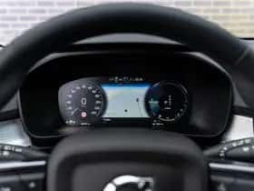 Volvo XC40 thumbnail 33