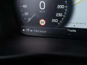 Volvo XC40 thumbnail 36