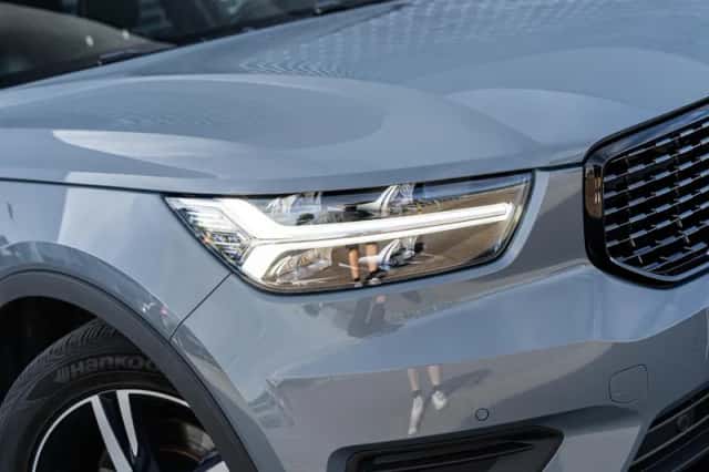 Volvo XC40 (2019) thumbnail 5