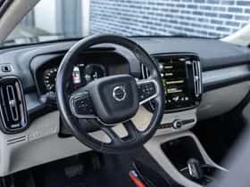 Volvo XC40 (2021) thumbnail 17