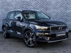 Volvo XC40 (2021) thumbnail 3
