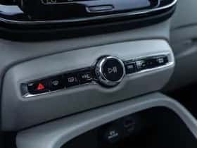 Volvo XC40 (2021) thumbnail 21