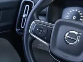 Volvo XC40 (2021) thumbnail 24