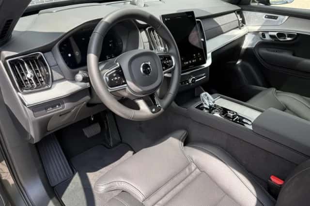 Volvo XC90 (2026) thumbnail 6