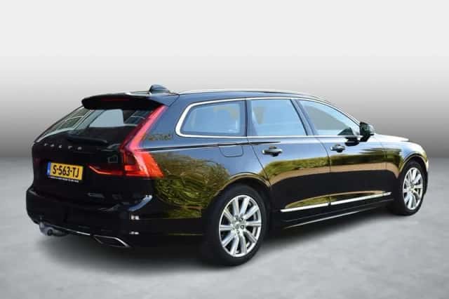 Volvo V90 (2020) thumbnail 3