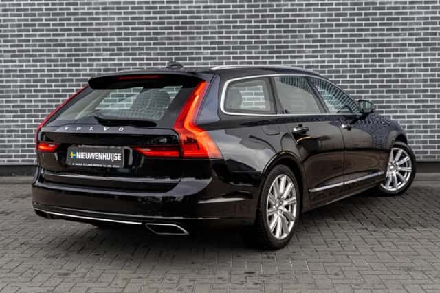 Volvo V90 (2020) thumbnail 4