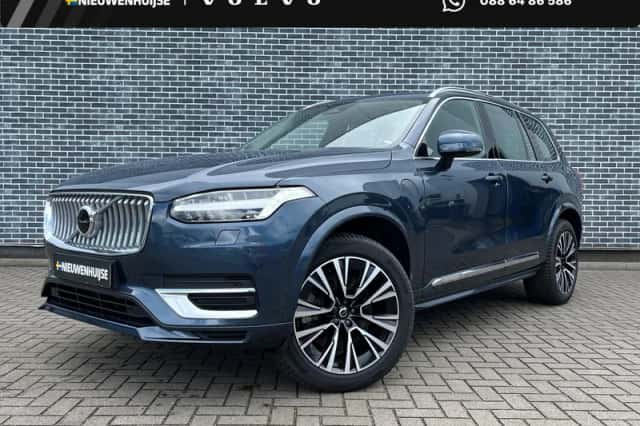 Volvo XC90 (2023) thumbnail 1