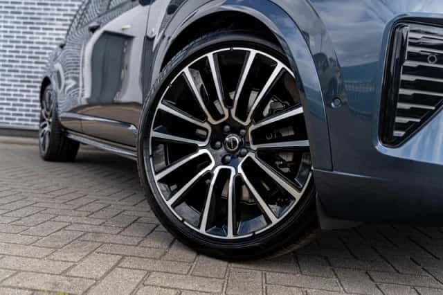 Volvo XC90 (2026) thumbnail 4