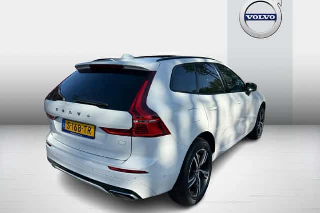 Volvo XC60 (2020) thumbnail 3