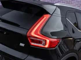 Volvo XC40 thumbnail 18