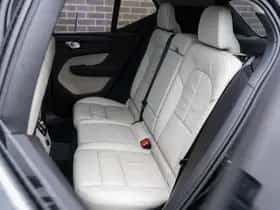 Volvo XC40 thumbnail 21