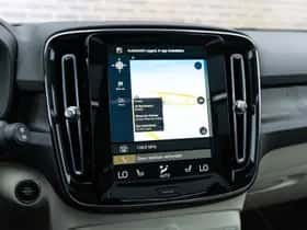 Volvo XC40 thumbnail 38