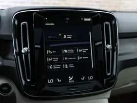 Volvo XC40 thumbnail 42