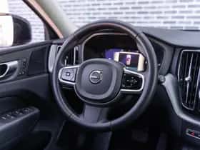Volvo XC60 thumbnail 25