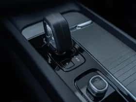 Volvo XC60 thumbnail 32