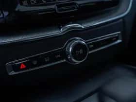 Volvo XC60 thumbnail 34