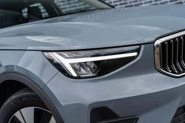 Volvo XC40 (2022) thumbnail 6
