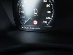 Volvo V60 thumbnail 28