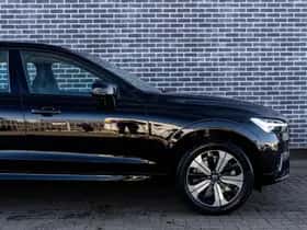 Volvo XC60 (2023) thumbnail 8
