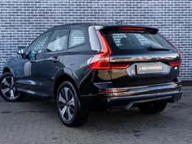 Volvo XC60 (2023) thumbnail 9