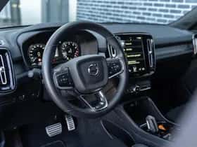 Volvo XC40 thumbnail 18