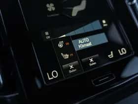 Volvo XC40 thumbnail 33