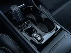 Volvo XC40 thumbnail 36