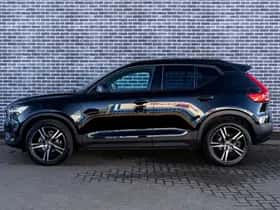 Volvo XC40 thumbnail 9