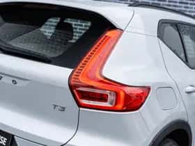 Volvo XC40 thumbnail 15