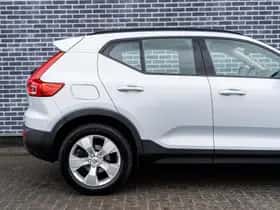 Volvo XC40 thumbnail 7