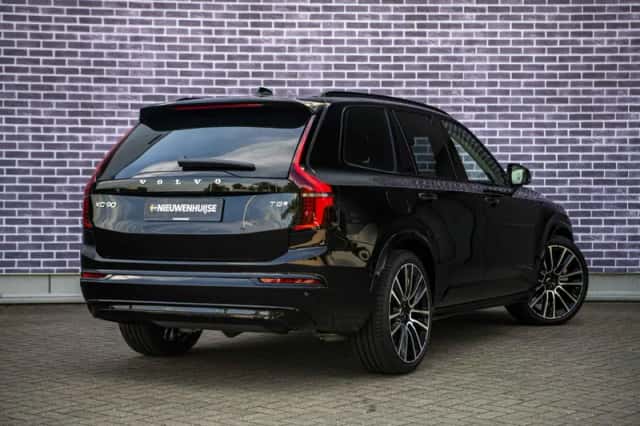 Volvo XC90 (2026) thumbnail 2