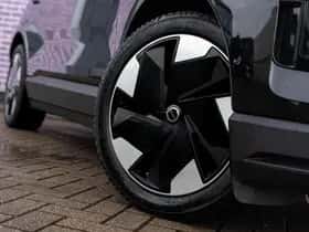 Volvo EX30 thumbnail 4