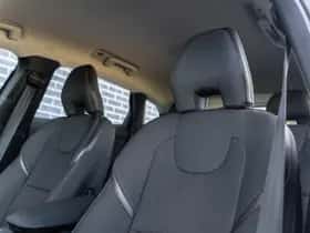 Volvo V40 thumbnail 19