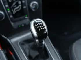 Volvo V40 thumbnail 32