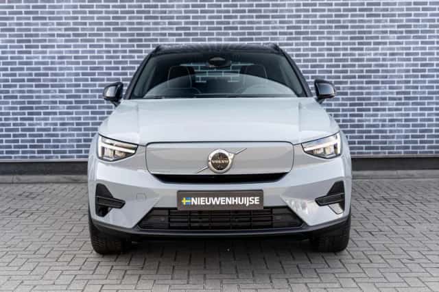 Volvo EX40 (2026) thumbnail 2