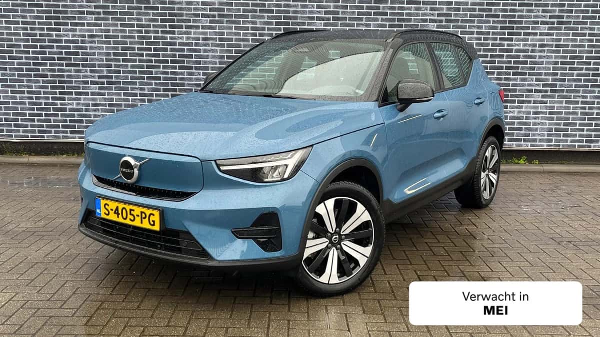 Volvo XC40 — foto 1